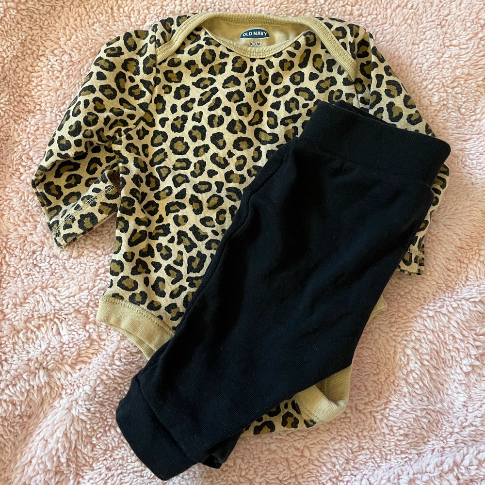 Old Navy outfit